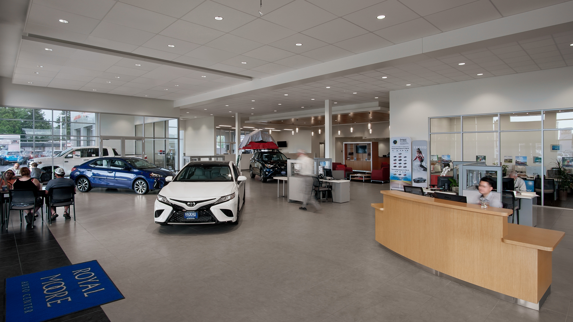 Royal Moore Toyota Hillsboro Oregon